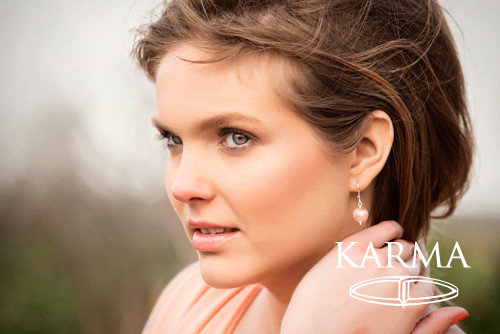 Karma-Necklace--Armband