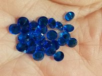 Dark Blue cz zirconia 4mm steentjes voor Globe collectie Dark Blue cz zirconia 4mm steentjes voor Globe collectie